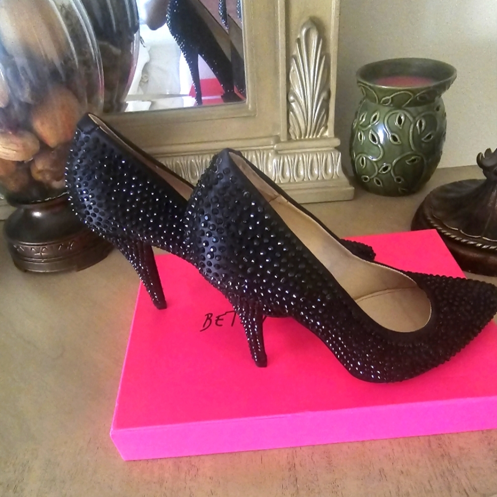 Betsey Johnson Azalia Heels size 8